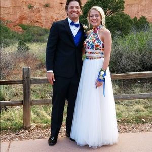 2017 Sherri Hill Prom Dress Collection